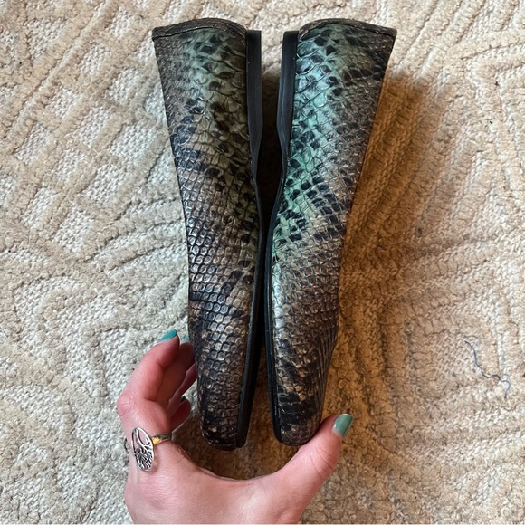 Stuart Weitzman Snakeskin Flats - Picture 8 of 11